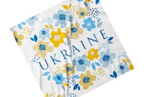 Хустка патріотична з принтом Квітуча Україна. Flowering Ukraine