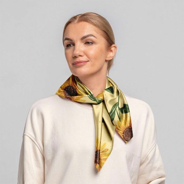 Хустка «Соняшники. Патерн. Sunflowers. Pattern»
