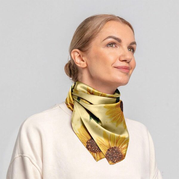 Хустка «Соняшники. Патерн. Sunflowers. Pattern»