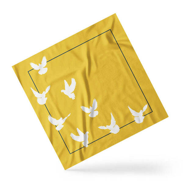 Платок «Голуби. Крылья свободы. Doves. Wings of freedom Yellow»