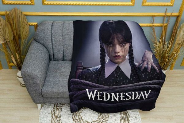 Плед «Венздей. Мрачная красота. Wednesday. Gloomy Beauty»