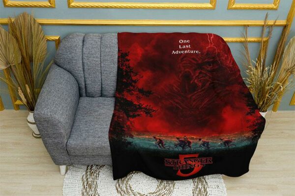 Плед «Дивні дива. Остання пригода. Stranger Things. Last Adventure»