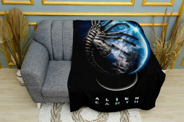 Плед «Чужий: Земля. Alien: Earth»