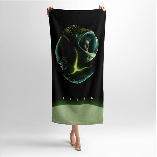 Полотенце с принтом «Чужой. Момент столкновения. Alien. Encounter Moment»
