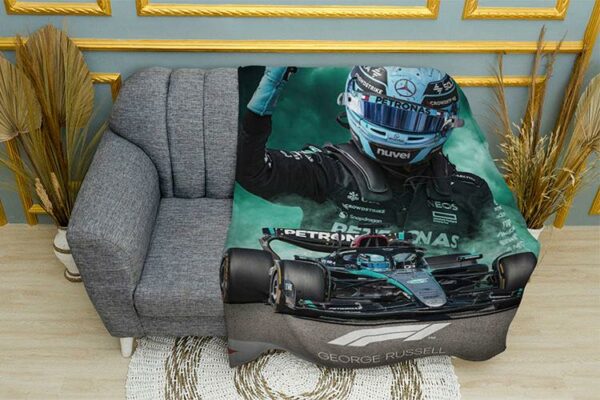 Плед «Джордж Расселл. Мерседес. Формула-1. George Russell. Mercedes. Formula-1»