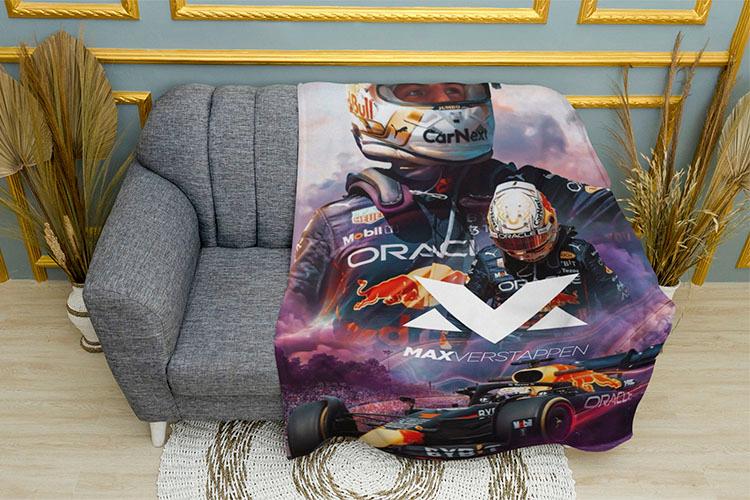 Плед «Макс Ферстаппен. Пилот Формулы-1. Max Verstappen. Formula-1 Driver»