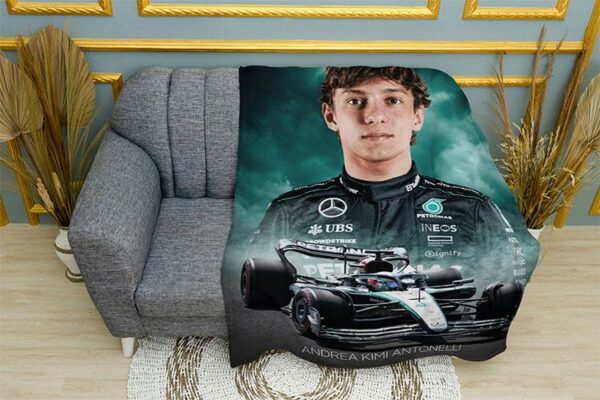 Плед «Кими Антонелли. Легенда. Формула 1. Kimi Antonelli. Legend. Formula 1»